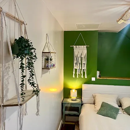 Ferienhaus Charmante Maison Renovee, Calme Et Proche Du Centre *