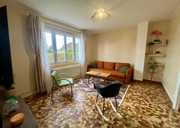 Charmante Maison Renovee, Calme Et Proche Du Centre Ferienhaus *