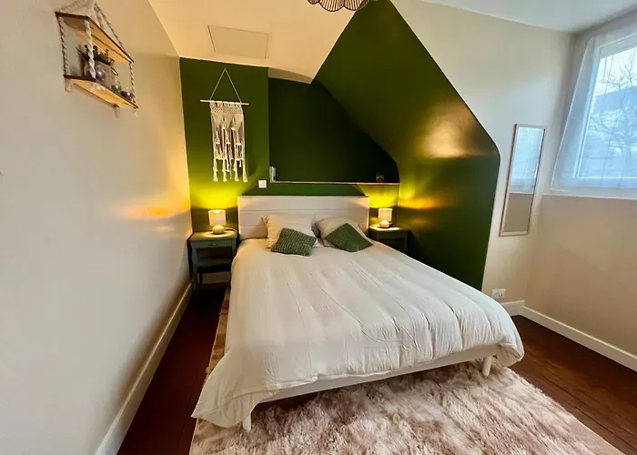 Charmante Maison Renovee, Calme Et Proche Du Centre Ferienhaus Caen