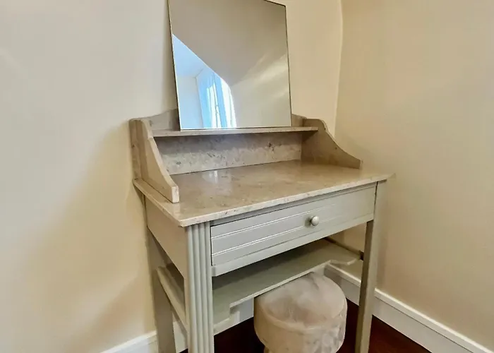 Ferienhaus Charmante Maison Renovee, Calme Et Proche Du Centre Caen